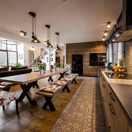 Villa Wrony27a *